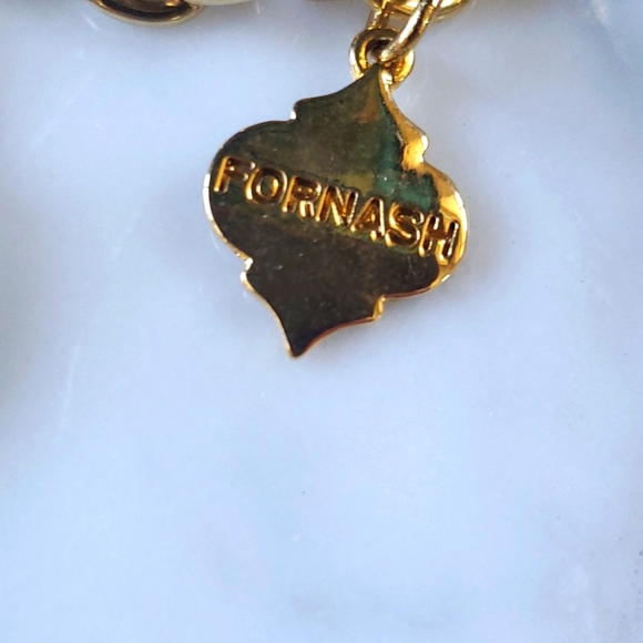 Fornash Goldtone Link Necklace - Picture 3 of 5